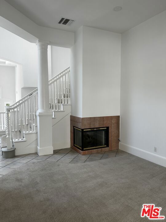 10515 Oaklawn Road, Los Angeles CA: https://media.crmls.org/mediaz/89c8efed-4f3c-417d-acbe-837ed68e1bd9.jpg