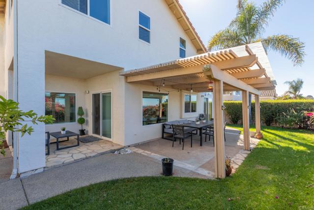 Image 20 of 32 For 14350 Classique Way