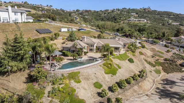 Detail Gallery Image 57 of 68 For 334 Old Stagecoach Run, Alpine,  CA 91901 - 4 Beds | 3/1 Baths