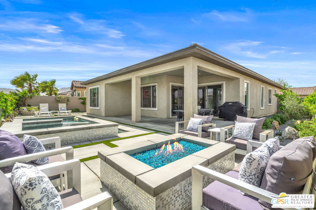 76 Claret, Rancho Mirage CA: https://media.crmls.org/mediaz/89ca7088-dd7d-4476-8c90-7fb475436bc1.jpg