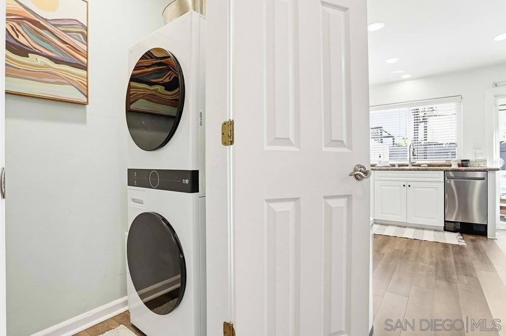 3466 Seabreeze Walk - photo 9