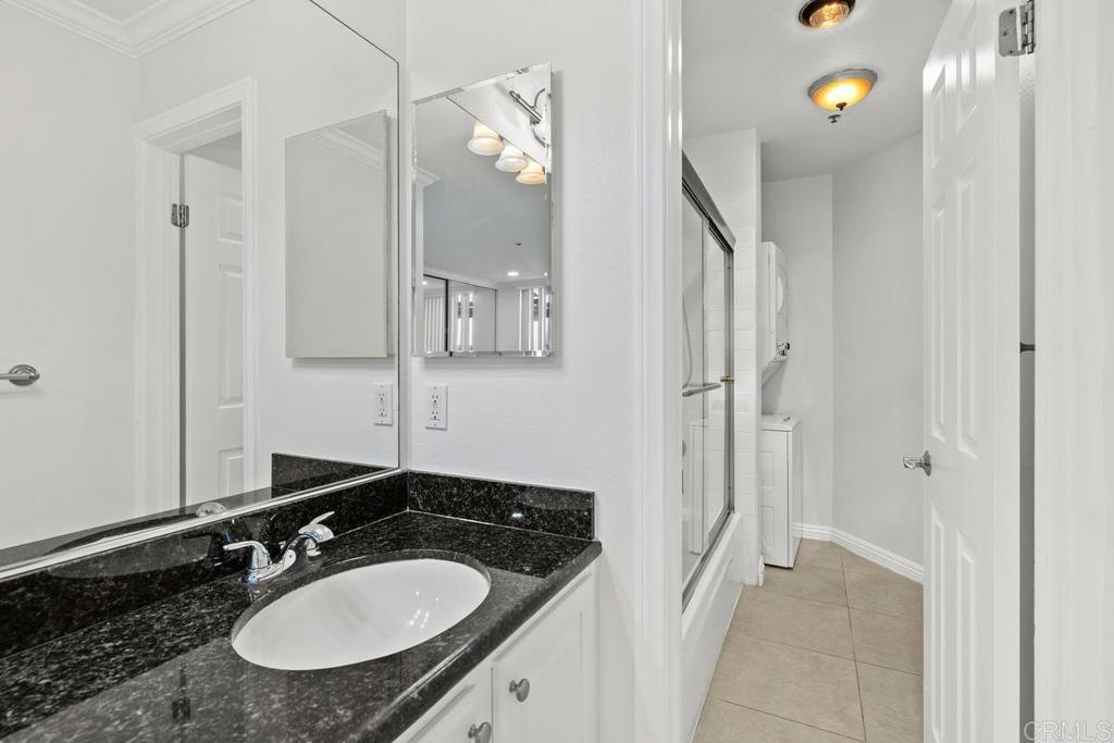 3939 Illinois Street - photo 11