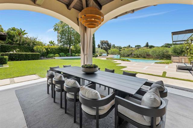 5825 Meadows Del Mar, San Diego CA: https://media.crmls.org/mediaz/89cba40d-6049-4d4d-8a5a-988ae13e29ee.jpg