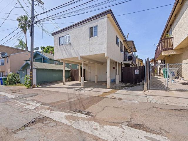 Detail Gallery Image 19 of 29 For 4581 Georgia St, San Diego,  CA 92116 - – Beds | – Baths