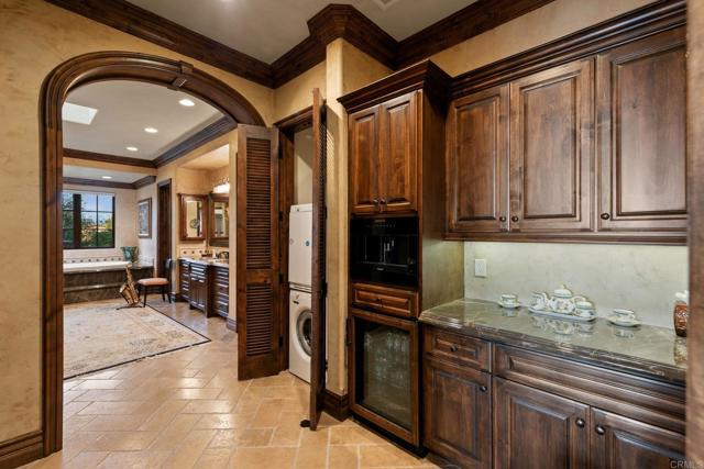 Detail Gallery Image 26 of 48 For 7953 Sentinel, San Diego,  CA 92127 - 5 Beds | 6/1 Baths