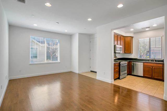 18547 Poppy Jasper Lane, Morgan Hill CA: https://media.crmls.org/mediaz/89cccc8e-2de1-488b-a9ba-dcddeedeca41.jpg