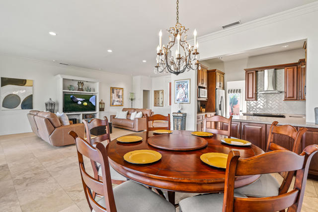 47444 Rabat Drive, Palm Desert CA: https://media.crmls.org/mediaz/89cde8eb-7417-45b3-a118-fa592d96db9d.jpg