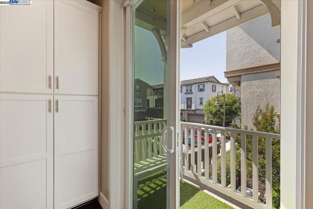 4023 Clare St, Dublin CA: https://media.crmls.org/mediaz/89ce4316-55b3-47b0-a31d-aee8c9304ed6.jpg