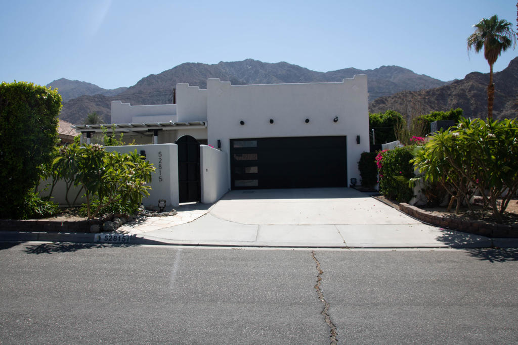 52815 Avenida Alvarado