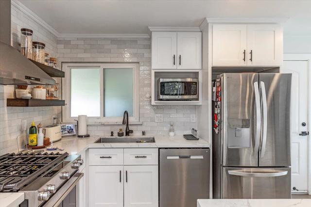 2725 Newhall Street, Santa Clara CA: https://media.crmls.org/mediaz/89d1b5ff-99c9-4aa0-be59-5dcea6d4bf31.jpg