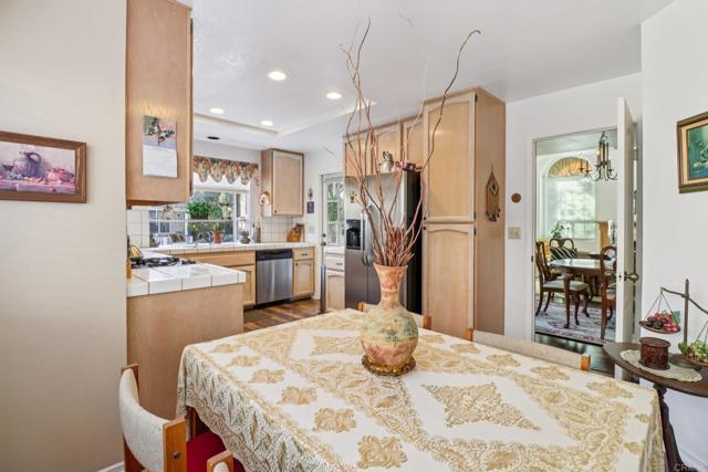 Detail Gallery Image 16 of 67 For 7747 Caminito Monarca #100,  Carlsbad,  CA 92009 - 3 Beds | 3 Baths