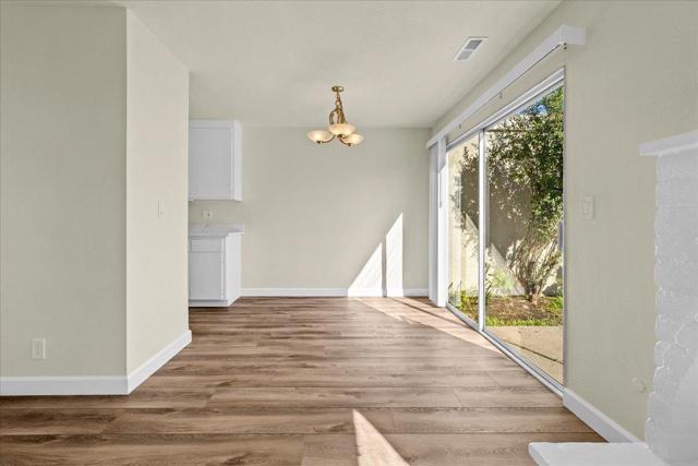 1634 Cherokee Drive, Salinas CA: https://media.crmls.org/mediaz/89d5fb91-0886-4f64-905a-71daf5a39487.jpg