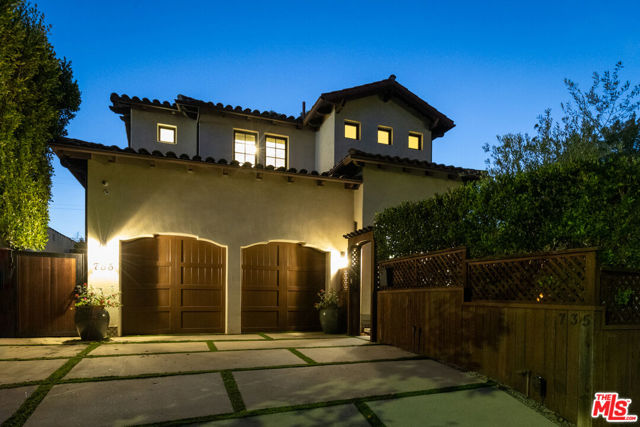 735 N Stanley Avenue, Los Angeles CA: https://media.crmls.org/mediaz/89d6f950-4d6c-4f85-87e0-ae49b5dfc95e.jpg
