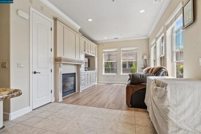 Image 19 of 40 For 1233 Symphony Way