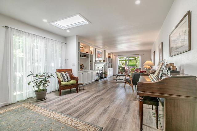 5076 Cribari Bluffs, San Jose CA: https://media.crmls.org/mediaz/89d87236-5a79-4c18-9b6e-0b0a90de89fc.jpg