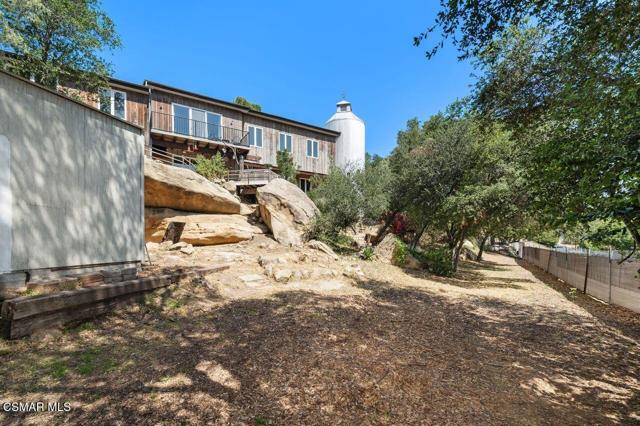 1203 Casa Grande Drive, Simi Valley CA: https://media.crmls.org/mediaz/89d945cd-2e6d-40a7-95a7-475efebb4f65.jpg
