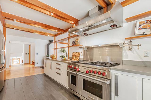 17900 China Grade Road, Boulder Creek CA: https://media.crmls.org/mediaz/89d94630-a818-4b9c-8444-ac2ada06ef5e.jpg