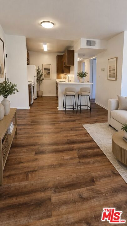  Income Home for Sale in Los Angeles, California