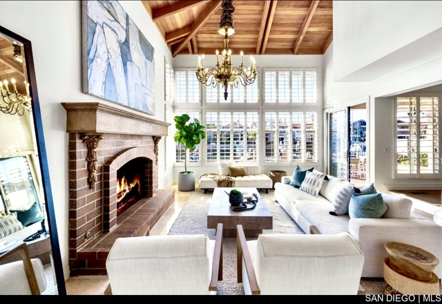 12 Buccaneer WAY, Coronado CA: https://media.crmls.org/mediaz/89daa6d7-bdad-48ff-87e0-85cd22037a74.jpg