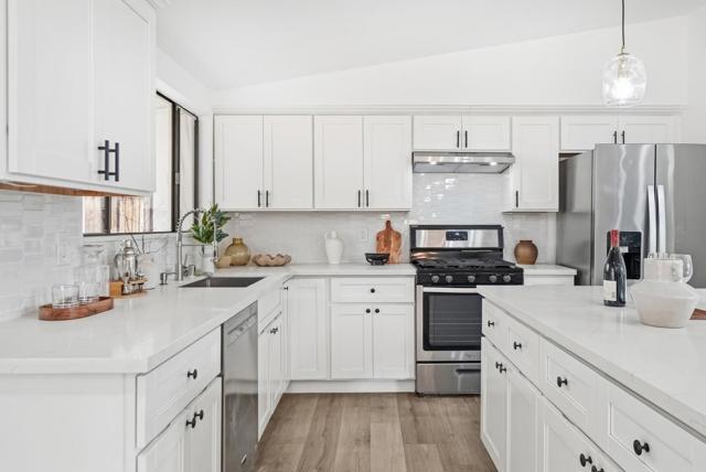 1177 Prescott Avenue, Sunnyvale CA: https://media.crmls.org/mediaz/89daaf55-3180-4514-b7bd-37461a8b36f1.jpg