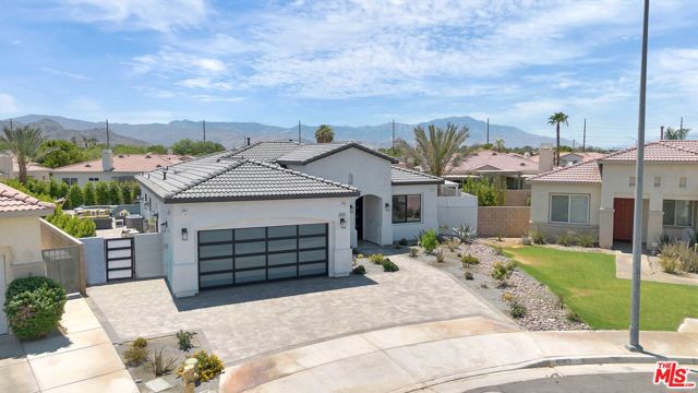 Image 63 of 66 For 80803 Sunglow Court