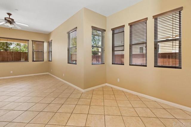 Detail Gallery Image 8 of 35 For 16758 Cimarron Crest Dr, San Diego,  CA 92127 - 3 Beds | 2/1 Baths