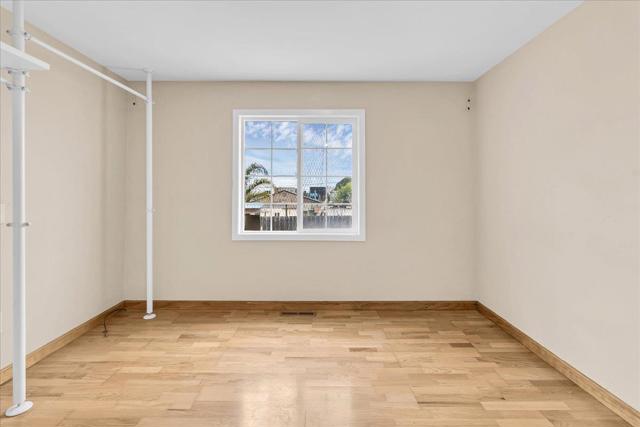 1195 Elm Avenue, Seaside CA: https://media.crmls.org/mediaz/89dc8132-2a67-4b65-8340-08252aad8aac.jpg