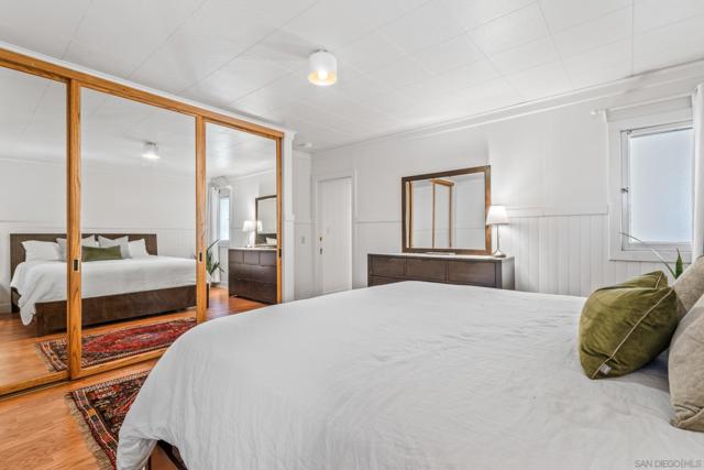 4567 New Hampshire Street, San Diego CA: https://media.crmls.org/mediaz/89dd13ee-c2a0-4f38-aace-40e506ba7e31.jpg