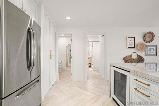Image 10 of 26 For 435 Sierra Ave  114