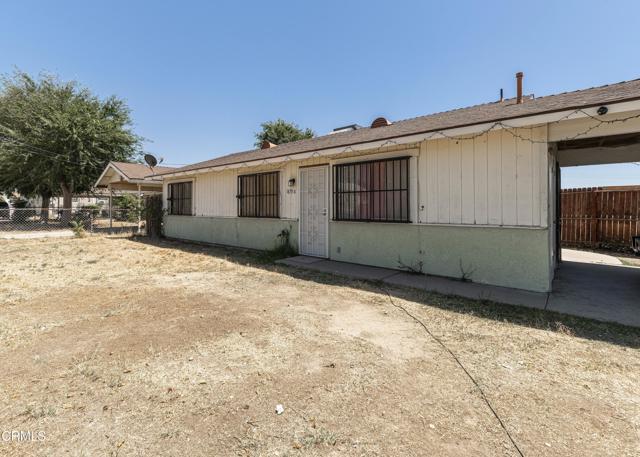 1859 Kentucky Street, Bakersfield CA: https://media.crmls.org/mediaz/89de7b5b-7a9c-4168-a42a-9ff7b4016d55.jpg