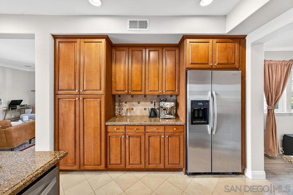 4345 Shoreline - photo 11