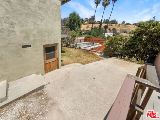 3906 Hawley Avenue, Los Angeles, California 90032, 2 Bedrooms Bedrooms, ,1 BathroomBathrooms,Single Family Residence,For Sale,Hawley,24414027