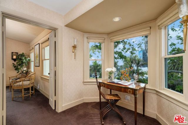 1231 Hilldale Avenue, Los Angeles CA: https://media.crmls.org/mediaz/89def1e2-6430-468c-abb2-7f67c5b7c39c.jpg