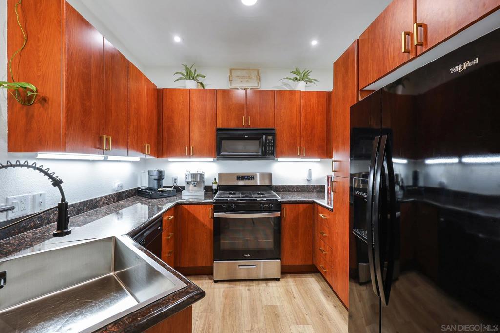 1465 C St - photo 17