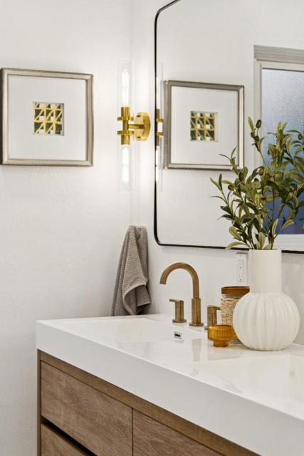 386 Fleming Avenue, San Jose CA: https://media.crmls.org/mediaz/89e0fb19-9a2b-4eb7-a54b-a951f151dc32.jpg