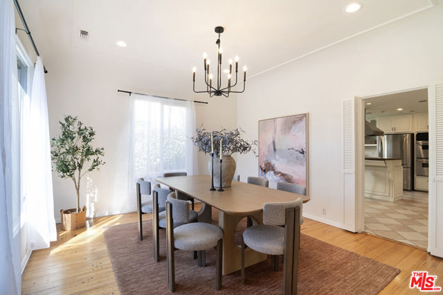 110 S Fuller Avenue, Los Angeles CA: https://media.crmls.org/mediaz/89e18e52-85b7-4255-9142-aaa3e83c29ad.jpg