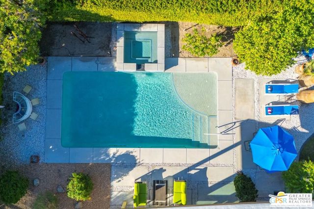 1554 E San Lucas Road, Palm Springs CA: https://media.crmls.org/mediaz/89e19166-46b1-422e-9da0-eb6b712624d9.jpg