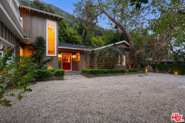 Drew Fenton | 3354 Mandeville Canyon Road Los Angeles CA | MLS: 7232218