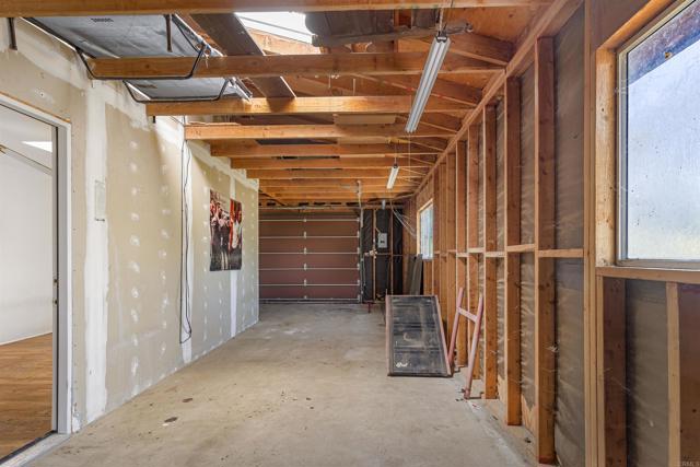 Home for Sale in Valley Center