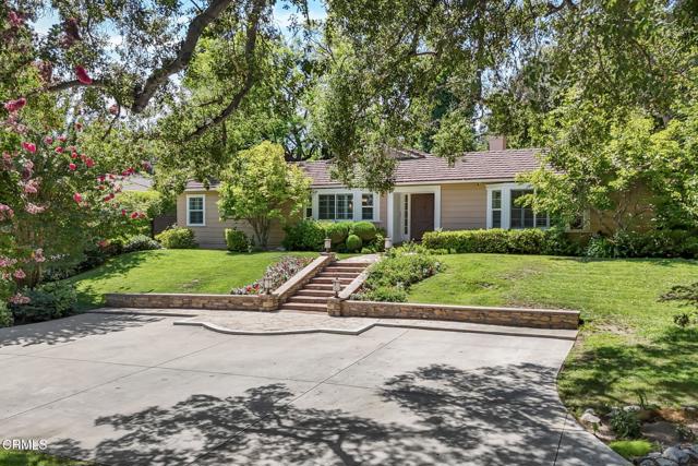 1405 Rancho Road, Arcadia CA: https://media.crmls.org/mediaz/89e43372-0da8-4ebd-9f81-2249594d0038.jpg