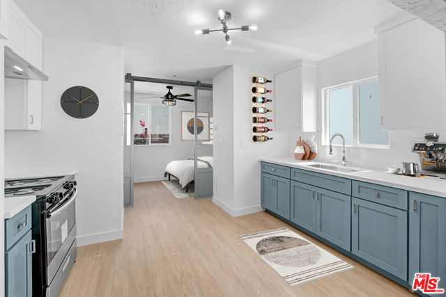 5926 S Hoover Street, Los Angeles CA: https://media.crmls.org/mediaz/89e44936-19fe-4ad7-a90e-36a8c35cf8fa.jpg