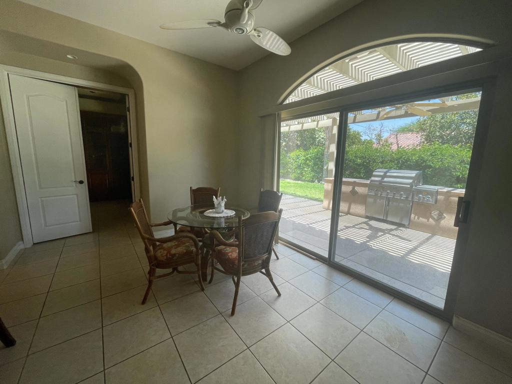 MLS #219142948DA image #5