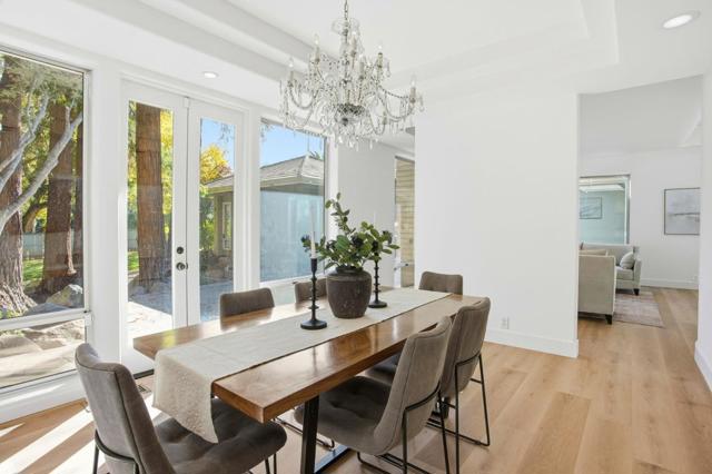 3895 Fair Oaks Boulevard, Sacramento CA: https://media.crmls.org/mediaz/89e6a53d-8fcd-4d1d-a2d2-afc2a0f6a837.jpg