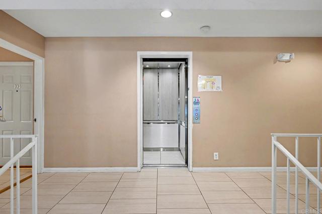 Detail Gallery Image 28 of 39 For 14141 Dickens St #111,  Sherman Oaks,  CA 91423 - 2 Beds | 2 Baths