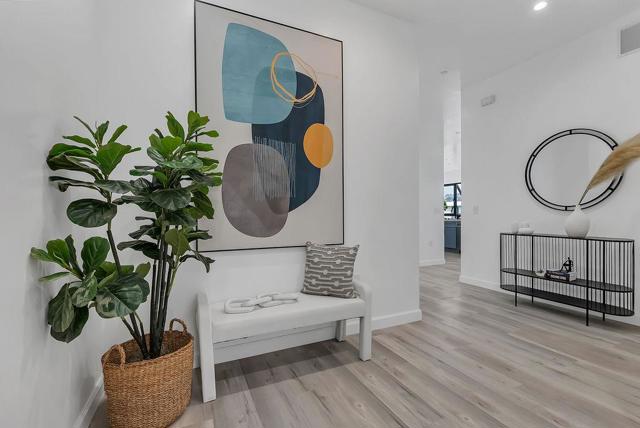 889 McLellan Drive, South San Francisco CA: https://media.crmls.org/mediaz/89e70902-8734-4017-aca3-a333835479dc.jpg