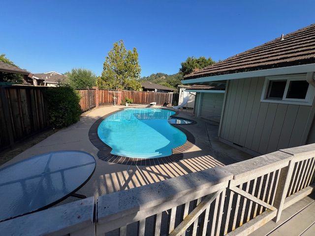 7145 Wooded Lake Drive, San Jose CA: https://media.crmls.org/mediaz/89e74b4d-7fc2-4855-a8b1-a223e7ef8695.jpg