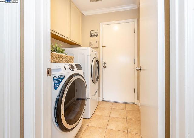 33036 Soquel St, Union City CA: https://media.crmls.org/mediaz/89e7b493-e864-4606-aa47-14b08b386fb3.jpg