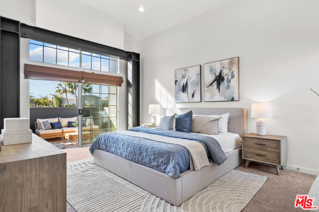 5350 Playa Vista Drive, Playa Vista CA: https://media.crmls.org/mediaz/89ea04a1-bf5b-4e12-97fd-53f84054a87f.jpg