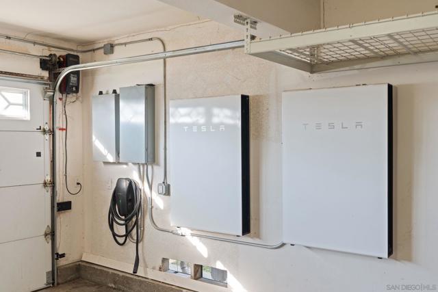 3576 Normandy, Oceanside CA: https://media.crmls.org/mediaz/89ea2ce0-8d36-44a6-be19-4ddda644051d.jpg