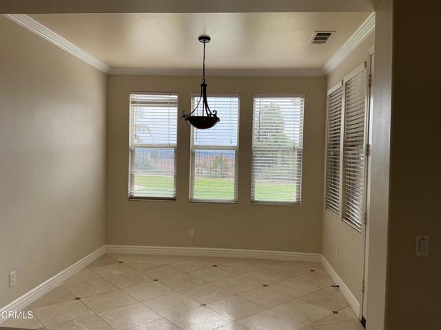 Detail Gallery Image 8 of 50 For 14810 Blue Ridge Ct, Moorpark,  CA 93020 - 5 Beds | 4 Baths